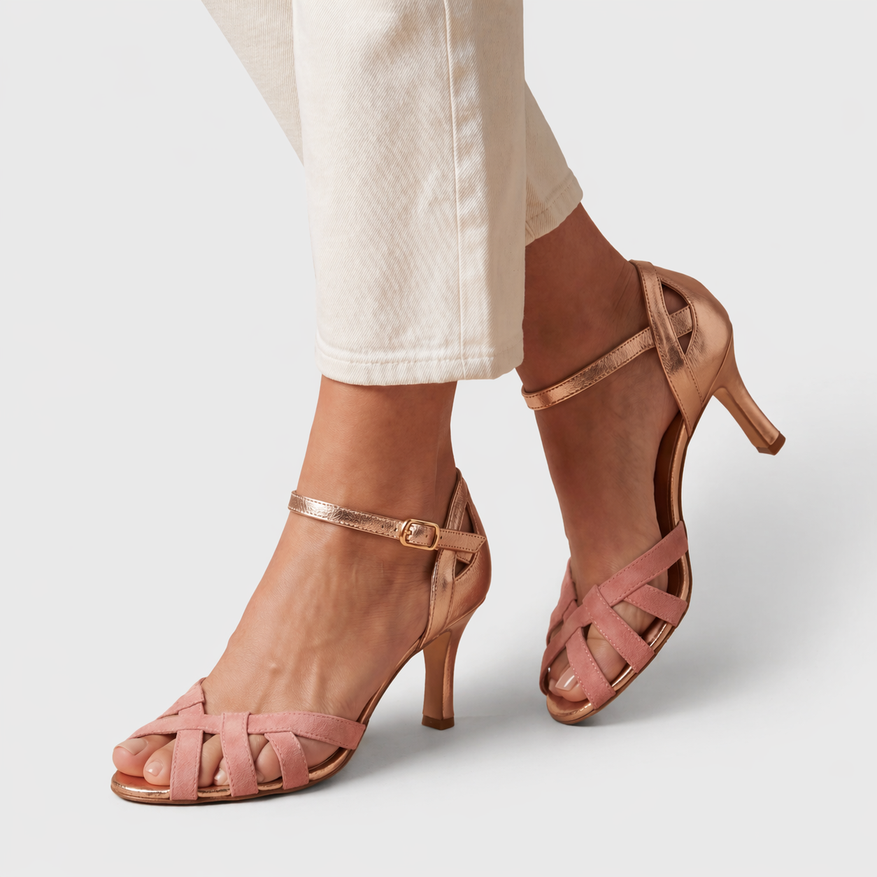 Sandalias de tacón Elegante