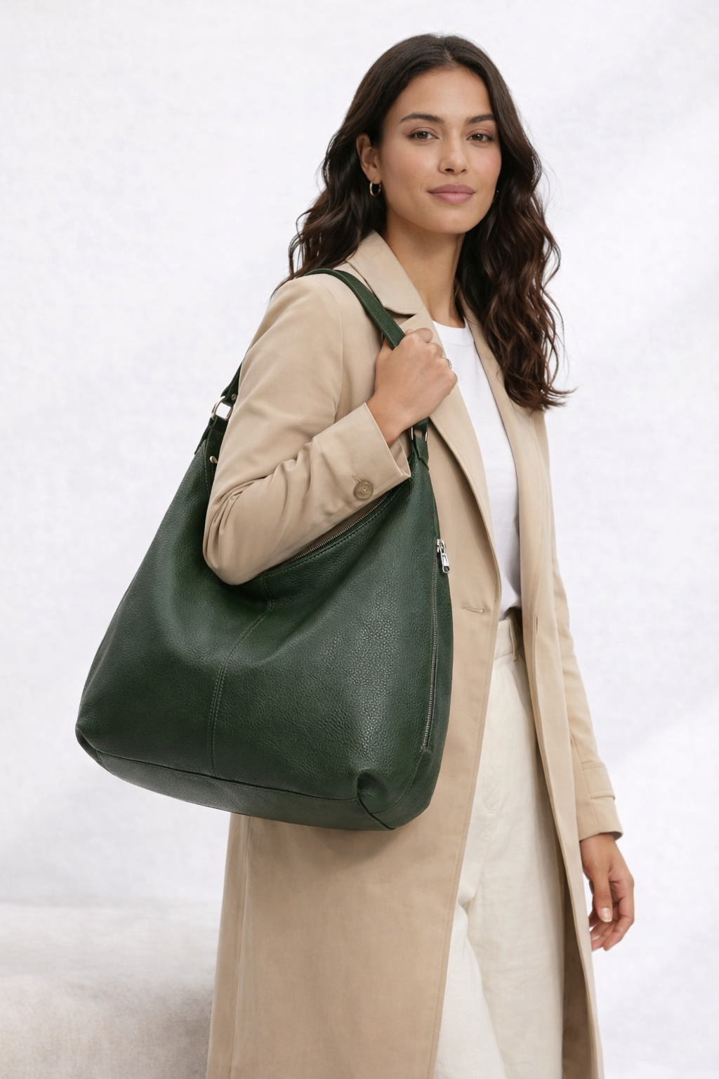 Bolso Hobo de Piel Funcional y Elegante para Todos los Días