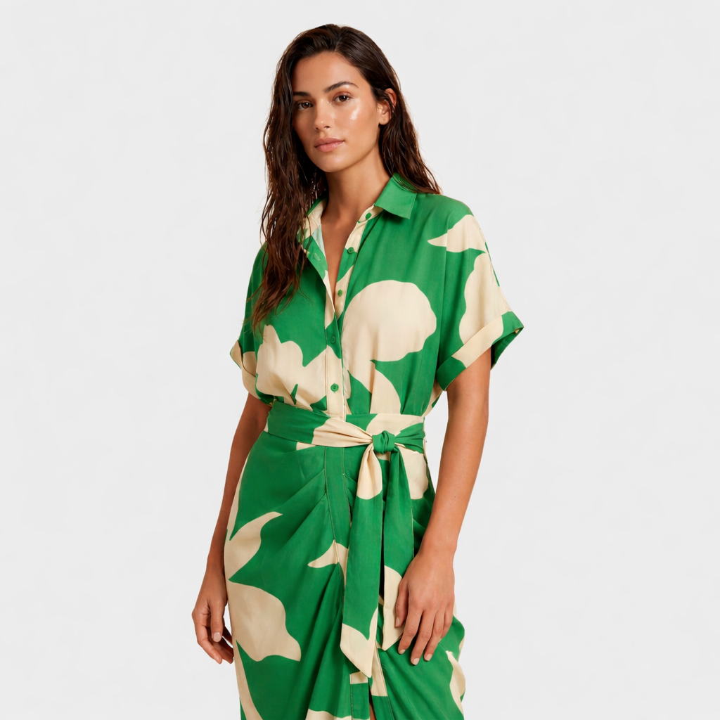 Vestido Verde Sofisticado – Corte Clásico