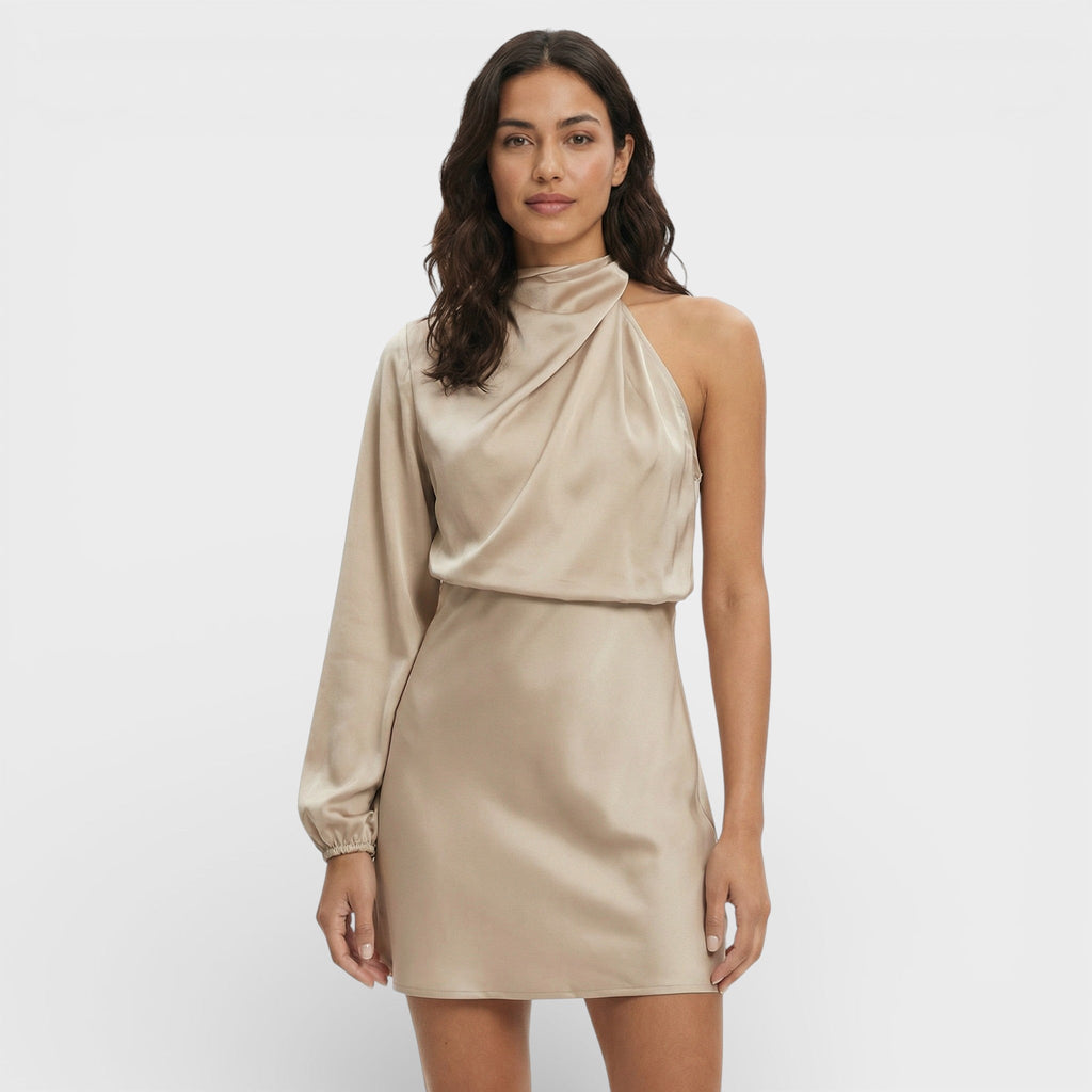Vestido Asimétrico Satinado para Mujer – Diseño Elegante y Acabado Brillante