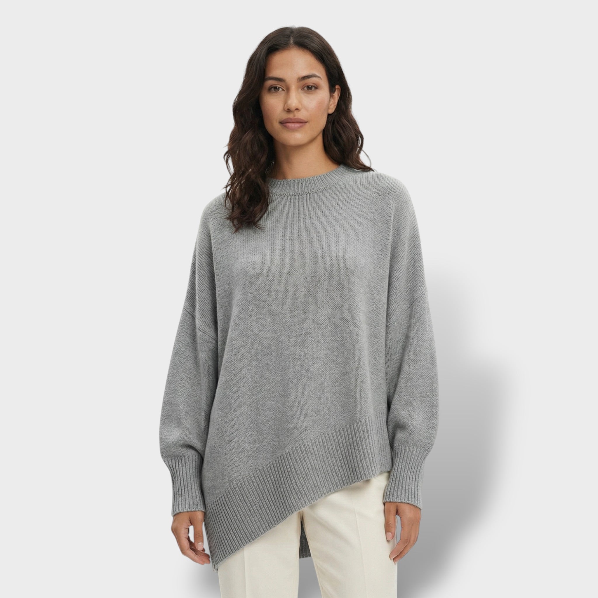 Suéter Oversize Manga Murciélago – Comodidad y Estilo