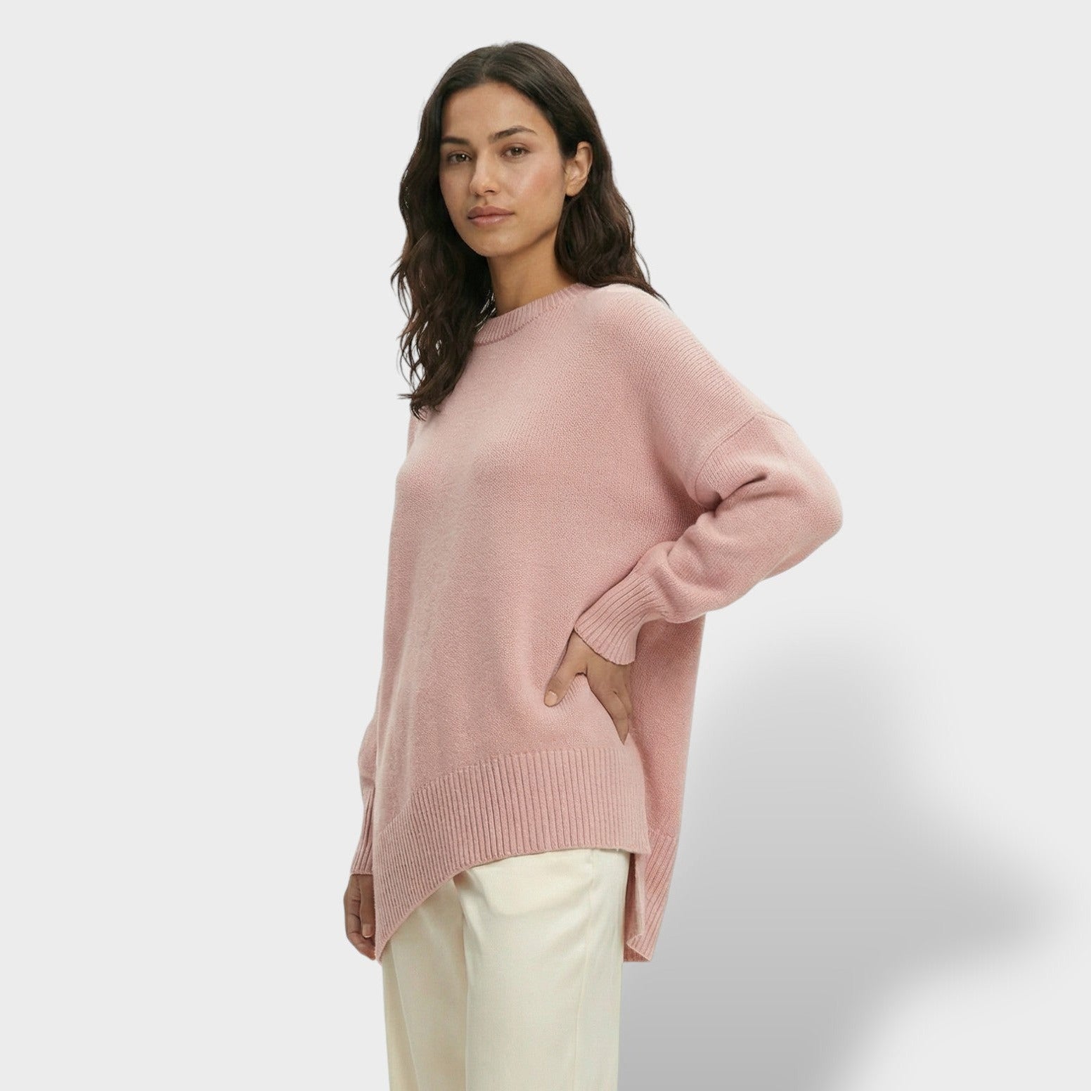 Suéter Oversize Manga Murciélago – Comodidad y Estilo