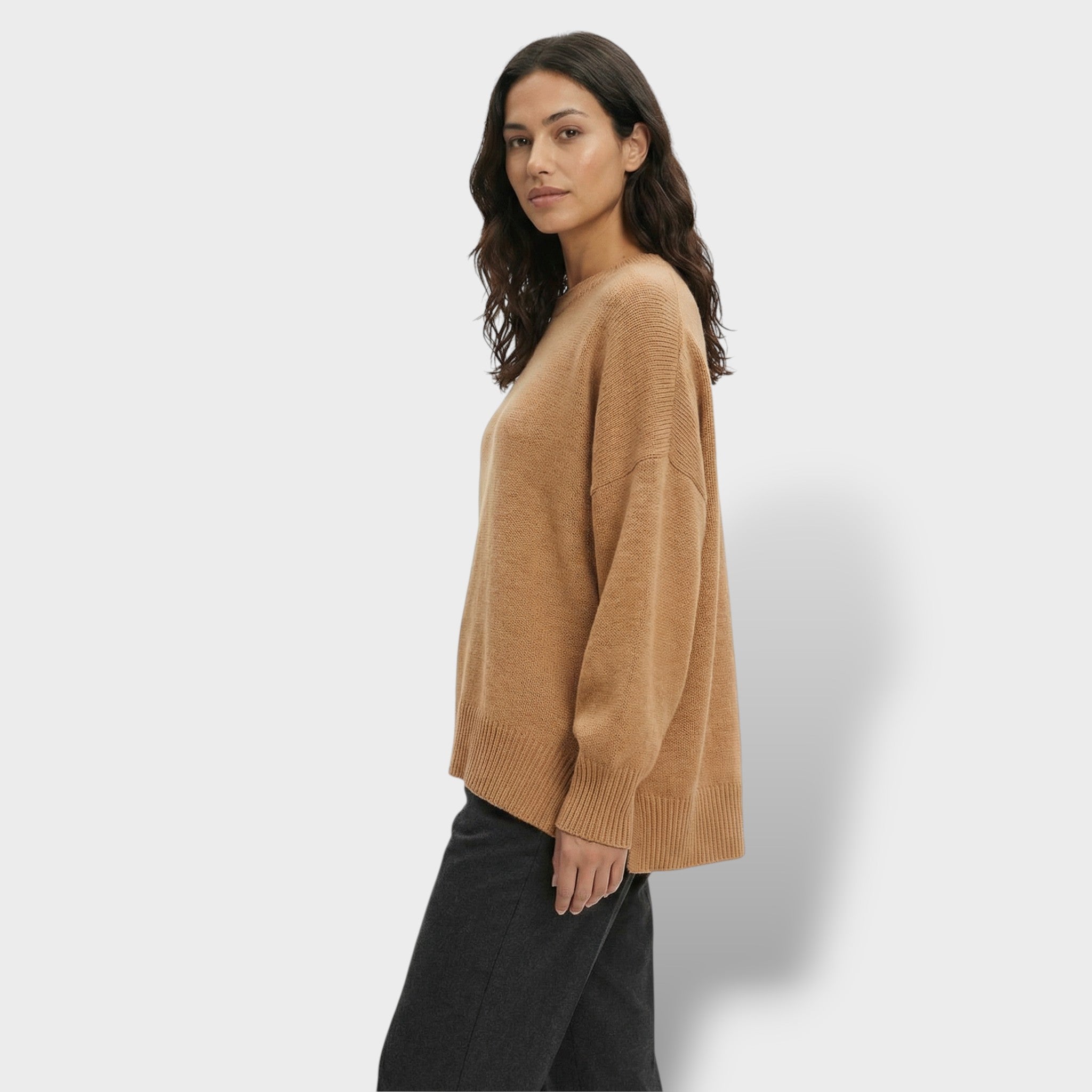 Suéter Oversize Manga Murciélago – Comodidad y Estilo